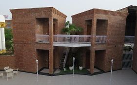 Raja Ji Hotels & Restaurant