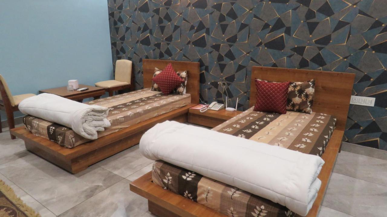 Raja Ji Hotels & Restaurant Jind Exterior photo