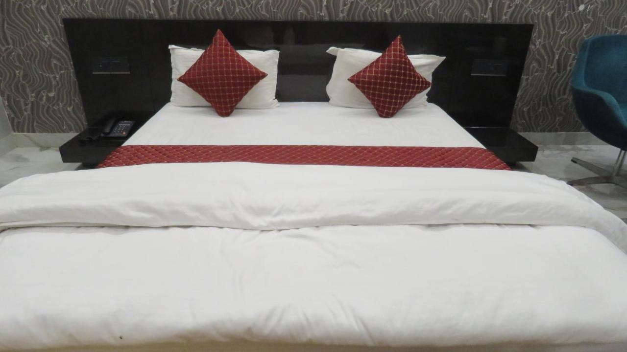 Raja Ji Hotels & Restaurant Jind Exterior photo